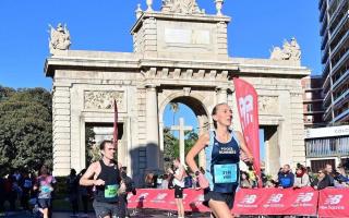 Vicki Ingham broke the Poole Runners women's marathon record in Valencia.