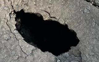 A sinkhole has closed Boscombe Road with BCP Council stating it is working to re-open the road tomorrow.