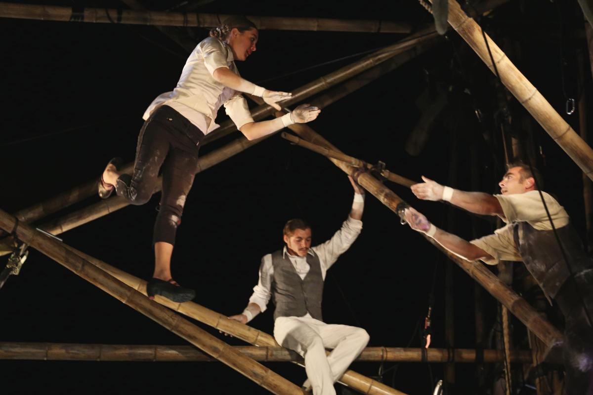 CirkVOST performing in Poole Park as part of the Inside Out Festival on September 12, 2014. Photo by Sam Sheldon.