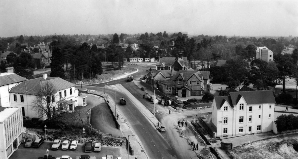 New Road being  built  on Richmond  Hill April 1967.