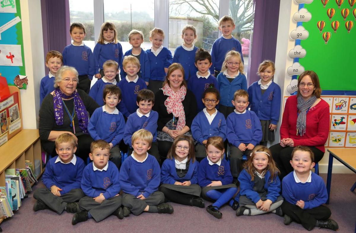 Reception children at Shaftesbury Abbey Primary School with teacher Vicki Green, centre,  and TA's Pat Fry and Julie Isaacs.
