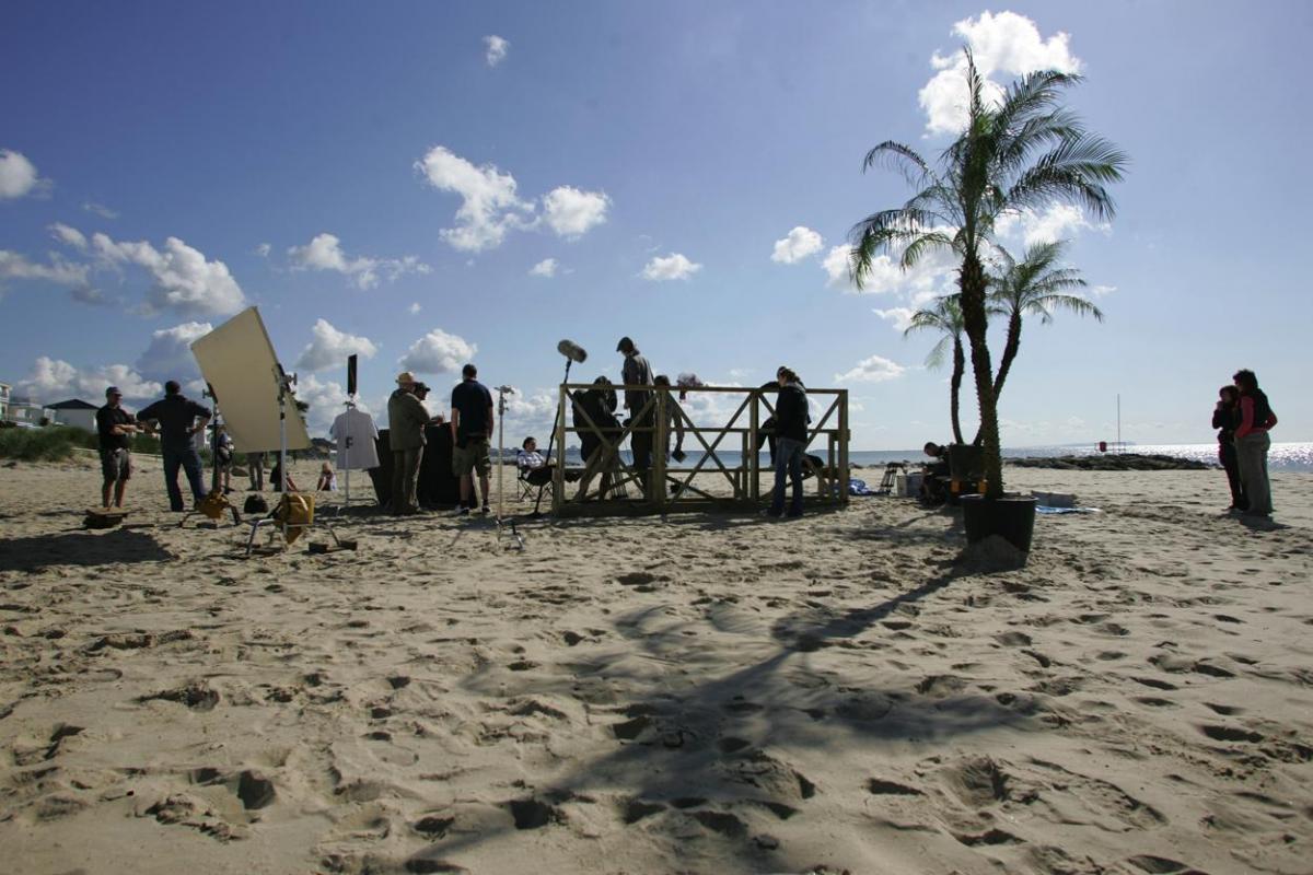 Filming starts on Sandbanks Beach in May 2007 for a feature film called "Morris - A life with bells on".