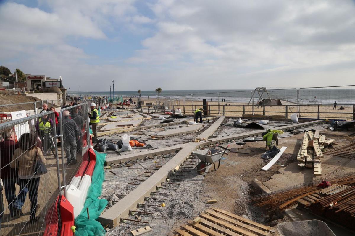 Work being carried out on the new seafront and tourism information kiosk and water play features between November 2014 and April 2015. 
