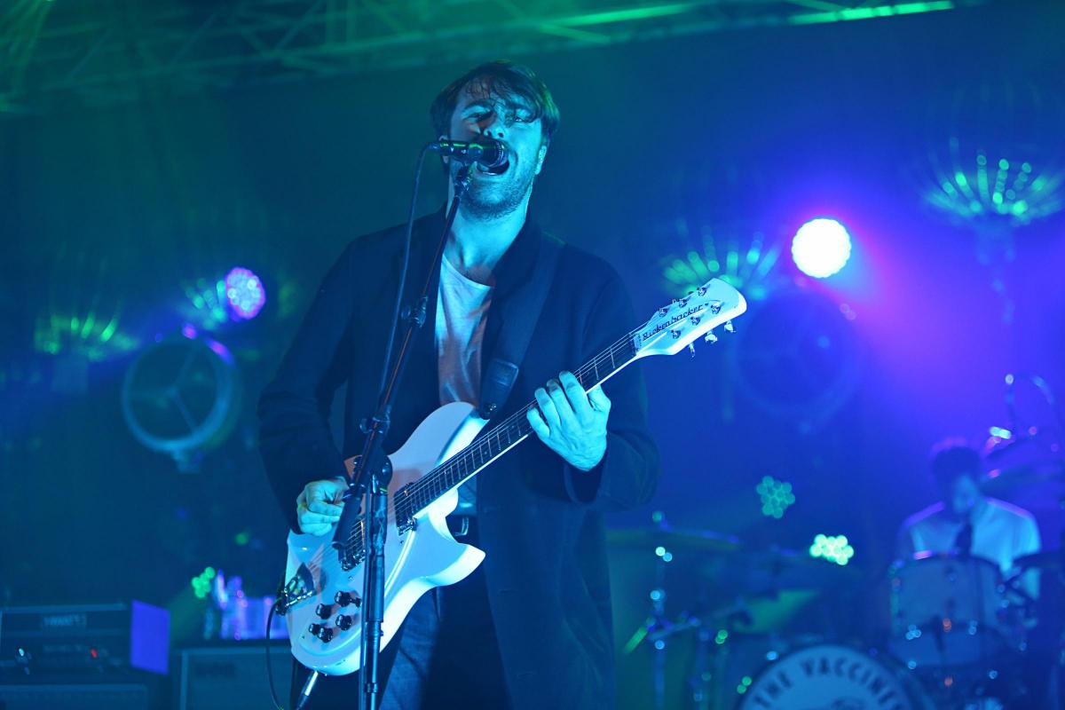 Vaccines at the BIC on November 30, pictures by Sam Sheldon