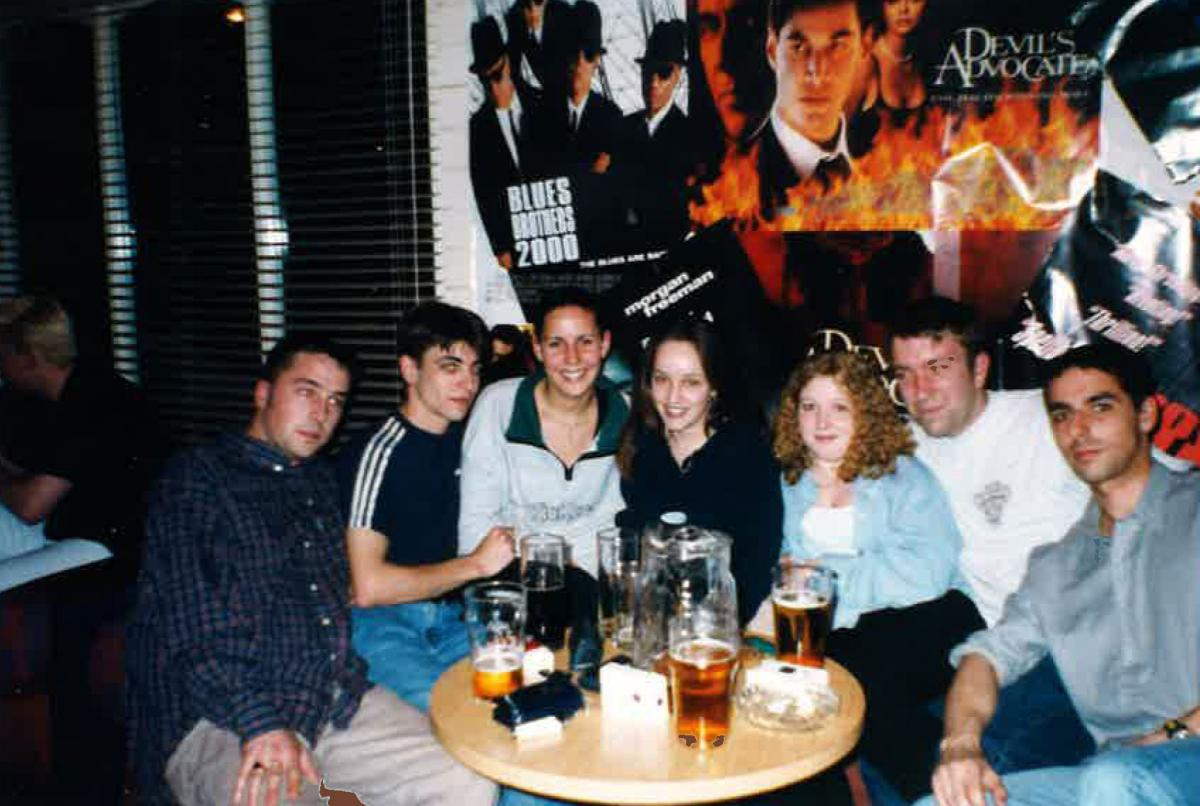 Bar Max, 1998 