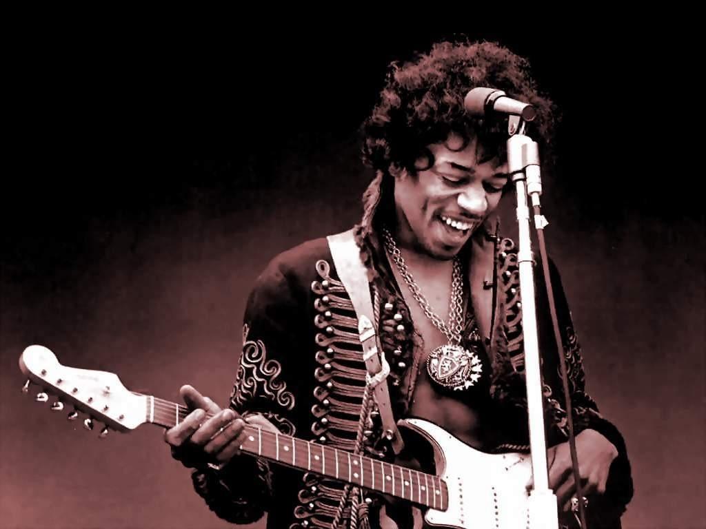 expandir Aparte miel Jimi Hendrix concert programme sells for FORTY times the guide price |  Bournemouth Echo