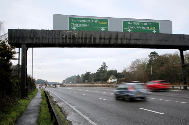 Delays of more than an hour after crash on A31