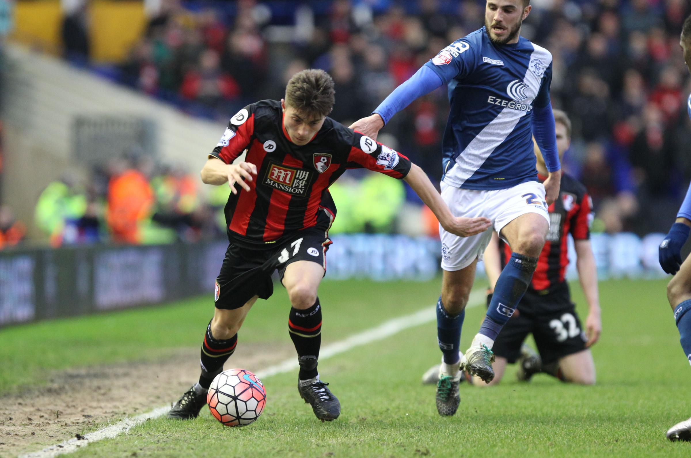 Variant bue klient Cherries defender Jordan Lee ruled out indefinitely after suffering chest  pains | Bournemouth Echo