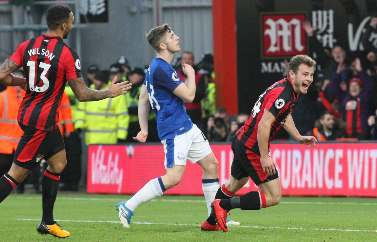 All the pictures from AFC Bournemouth v Everton at the Vitality Stadium on December 30, 2017. Pictures by Richard Crease. 