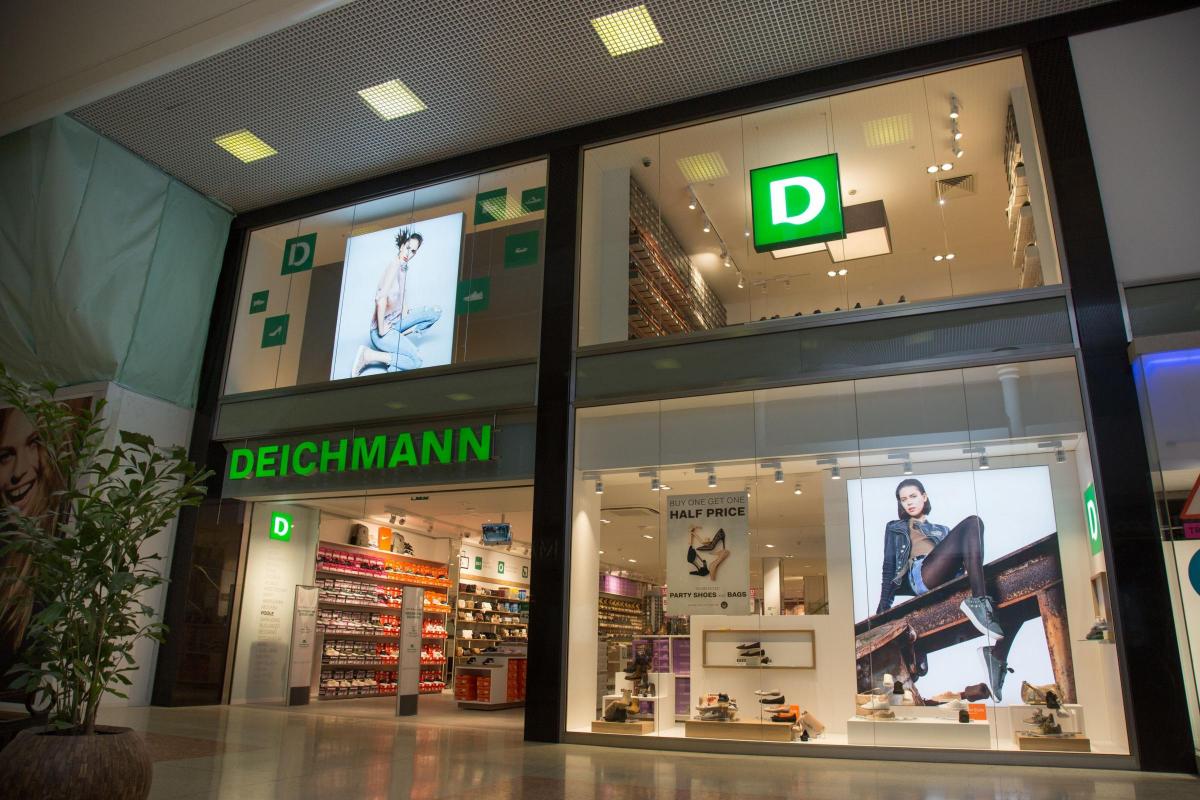 Grandpa Outlaw cry Deichmann Shoes opens in Poole | Bournemouth Echo