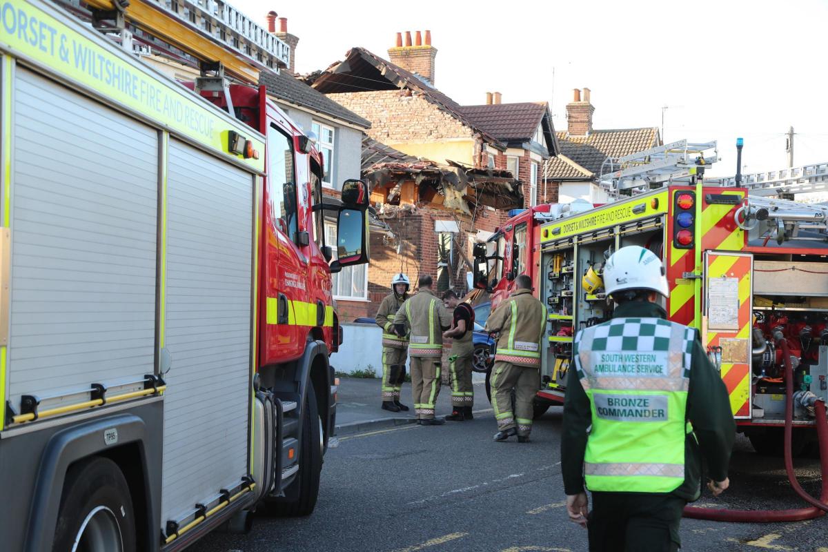 Two people are hurt following a gas explosion in Sterte Road, Poole. Pictures by Corin Messer, Bournemouth Daily Echo. 